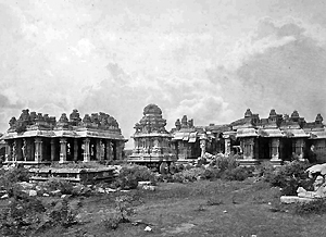 Antiker Hindu-Tempel in Hampi, Indien (1868)